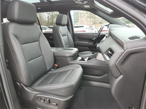 Used 2023 Chevrolet Tahoe Z71 w/ Luxury Package image 21