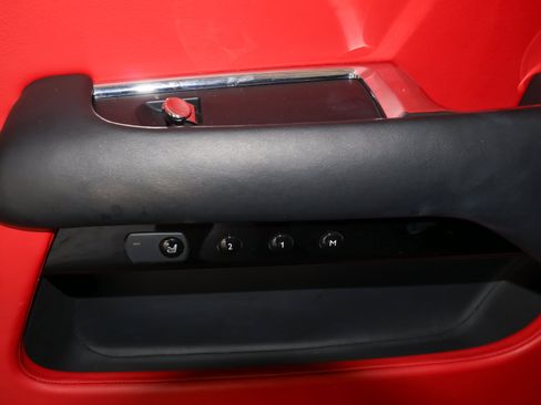 Used 2018 Rolls-Royce Wraith RWD image 53