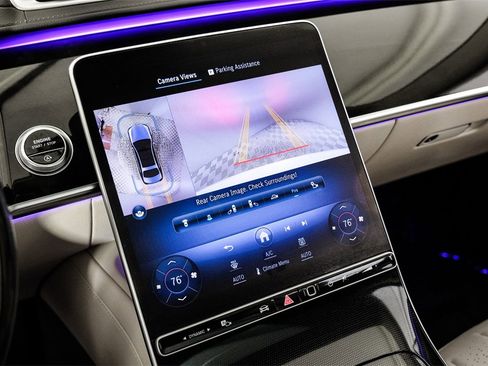 Used 2023 Mercedes-Benz S 500 S 500 image 22