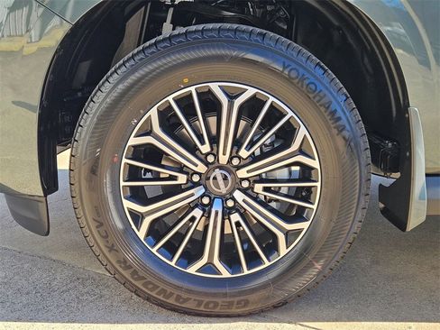 New 2026 Nissan Armada Platinum image 29