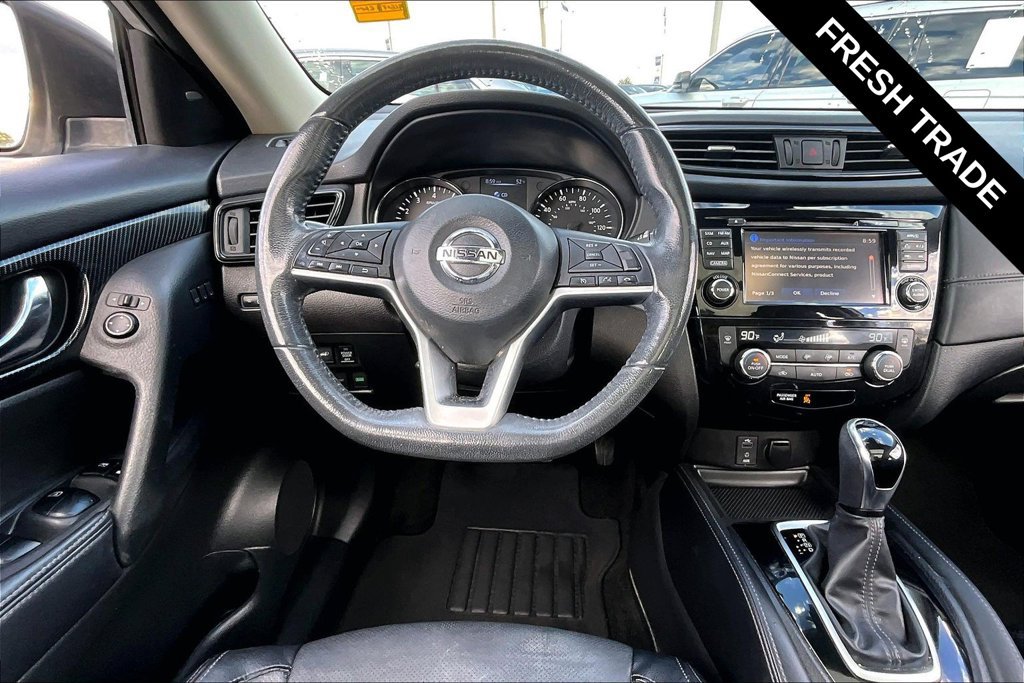 Used 2017 Nissan Rogue SL w/ SL Premium Package FWD image 14