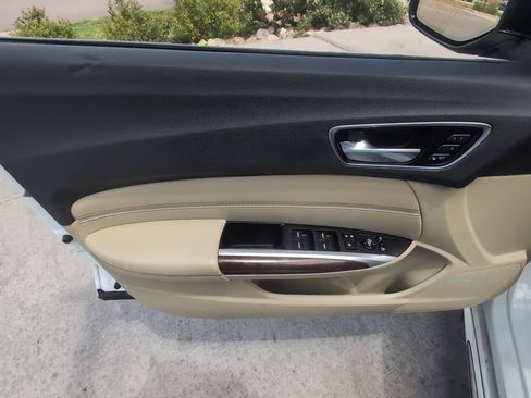 Used 2019 Acura TLX V6 w/ Advance Package FWD image 12
