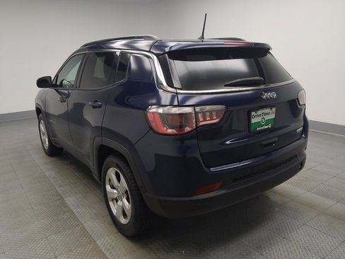 Used 2018 Jeep Compass Latitude w/ Safe & Security Group FWD image 5