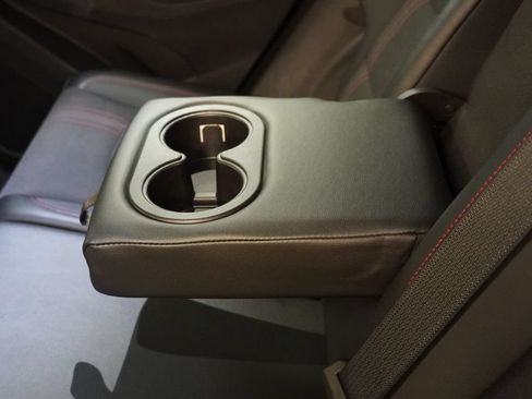 Used 2023 Chevrolet Equinox RS w/ LPO, Floor Liner Package FWD image 30