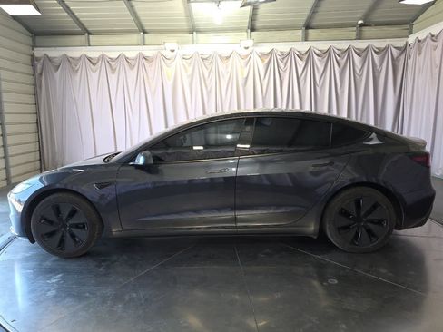 Used 2025 Tesla Model 3 Long Range RWD image 6