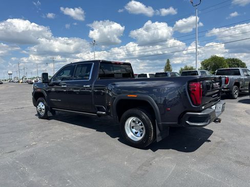 Certified 2026 GMC Sierra 3500 Denali w/ Denali Reserve Package AWD/4WD image 3