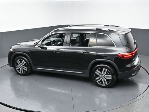 Used 2025 Mercedes-Benz EQB 250+ w/ Winter Package image 8