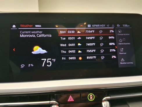 Used 2023 BMW 430i Coupe w/ Convenience Package image 28