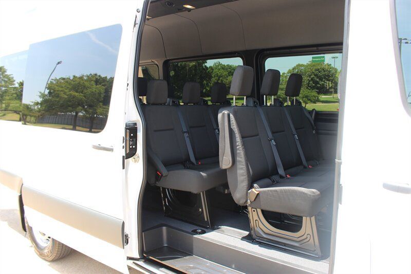 Used 2026 Mercedes-Benz Sprinter 2500 image 16