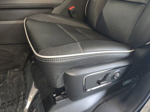 New 2026 RAM 1500 Limited w/ Body Color Bumper Group image 26