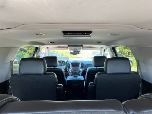Used 2015 Chevrolet Suburban LTZ AWD/4WD image 8