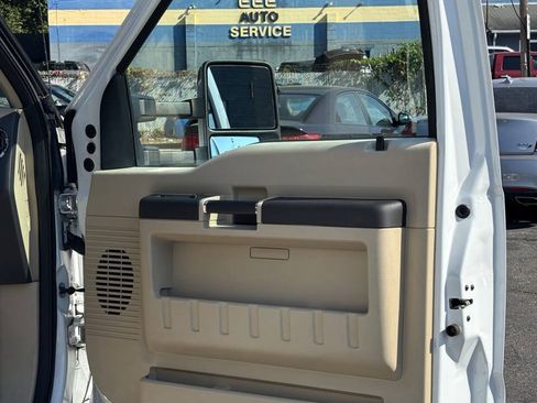 Used 2010 Ford F350 XLT AWD/4WD image 21
