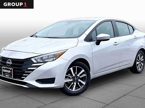 Certified 2025 Nissan Versa SV w/ Trunk Package FWD image 1