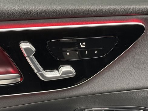 Certified 2025 Mercedes-Benz GLC 350e GLC 350e image 21