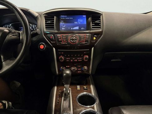 Used 2016 Nissan Pathfinder SL w/ SL Premium Package AWD/4WD image 32