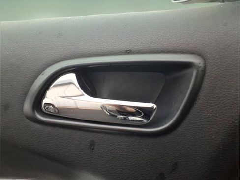 Used 2012 Dodge Journey SXT w/ Flexible Seating Group image 15