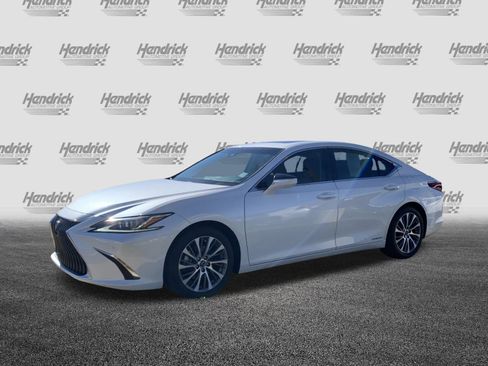 Used 2021 Lexus ES 300h w/ Premium Package image 5