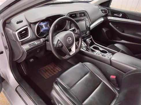 Used 2020 Nissan Maxima 3.5 SV w/ Floor Mat Group image 10