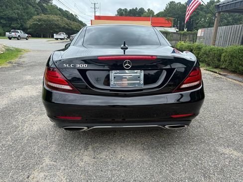 Used 2018 Mercedes-Benz SLC 300 image 6