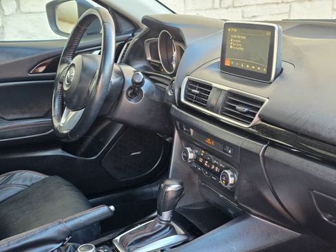 Used 2015 MAZDA MAZDA3 i Grand Touring image 15