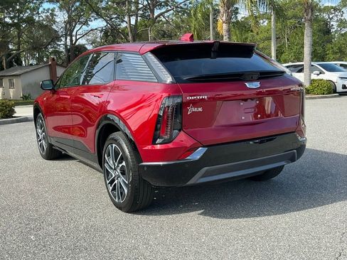 Used 2025 Cadillac Optiq Sport 2 w/ LPO, Floor Liner Package image 5