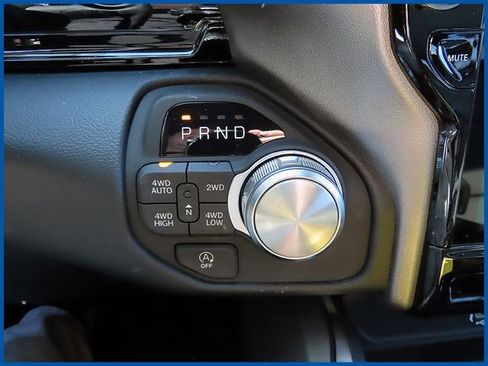 New 2026 RAM 1500 Laramie w/ Night Edition AWD/4WD image 19