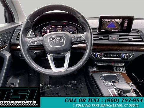 Used 2019 Audi Q5 2.0T Premium Plus w/ Premium Plus Package AWD/4WD image 5