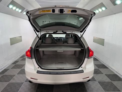 Used 2010 Toyota Venza AWD image 40