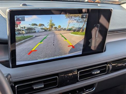 Used 2022 Lincoln Nautilus Reserve image 21