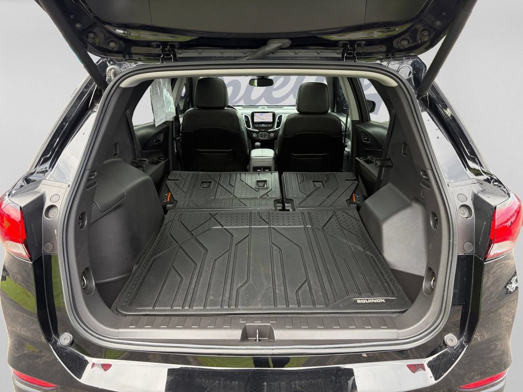 Used 2024 Chevrolet Equinox Premier AWD/4WD image 29