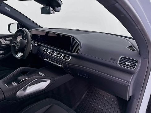 Used 2024 Mercedes-Benz GLE 53 AMG 4MATIC Coupe image 32