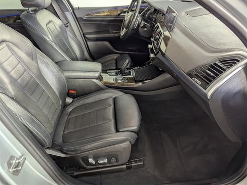 Used 2018 BMW X3 M40i image 33