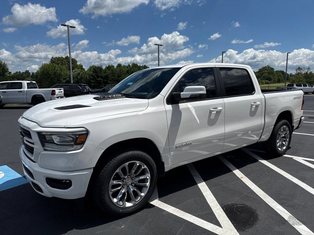 Used 2023 RAM 1500 Laramie AWD/4WD image 4