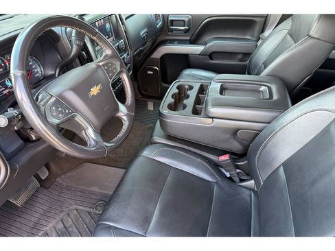 Used 2015 Chevrolet Silverado 2500 LTZ AWD/4WD image 12