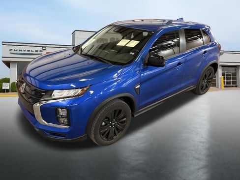 Used 2025 Mitsubishi Outlander Sport LE image 9