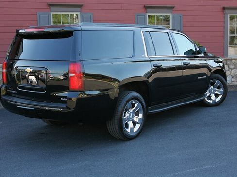 Used 2017 Chevrolet Suburban LT AWD/4WD image 5