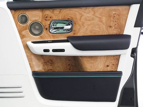 New 2026 Rolls-Royce Phantom Sedan image 71