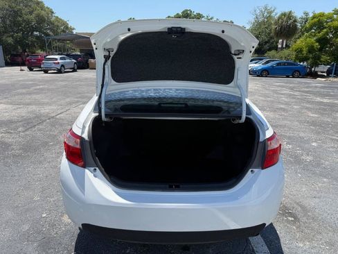 Used 2019 Toyota Corolla LE FWD image 17