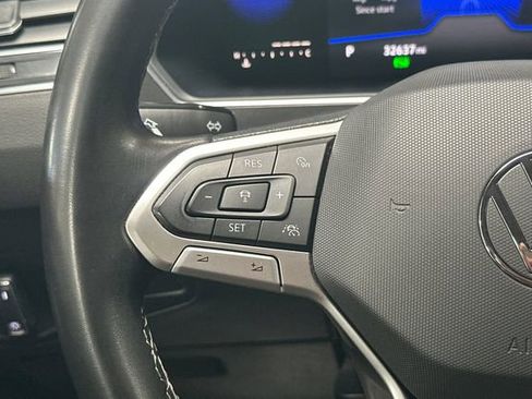 Certified 2022 Volkswagen Tiguan SE image 31