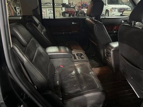 Used 2009 Ford Flex Limited image 8