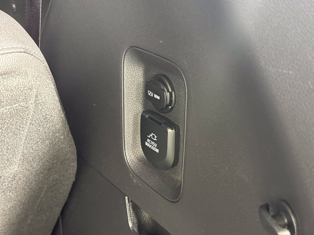 Used 2024 Kia Carnival SX Prestige FWD image 25