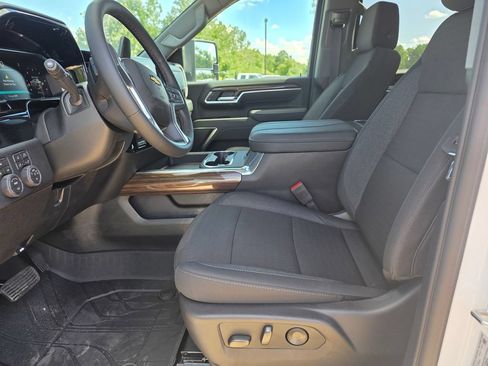 New 2026 Chevrolet Silverado 3500 LT w/ Convenience Package AWD/4WD image 13
