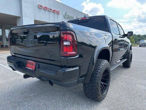 Certified 2025 RAM 1500 Big Horn image 8