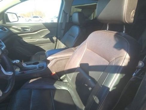 Used 2017 GMC Acadia SLT image 13