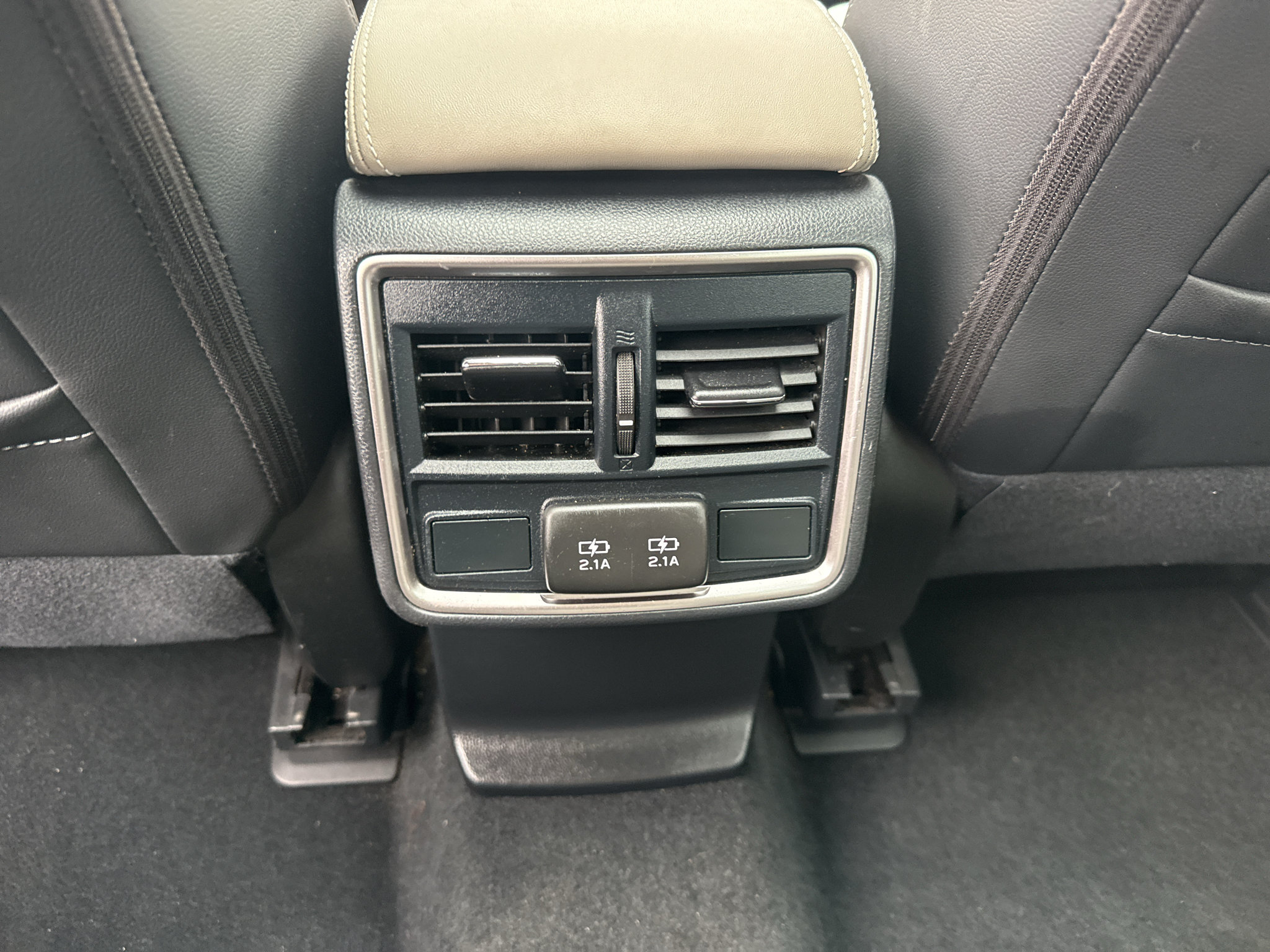 Used 2020 Subaru Forester Limited w/ Popular Package #3 AWD/4WD image 14