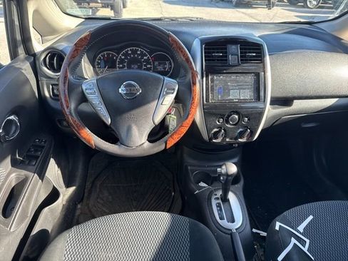 Used 2015 Nissan Versa Note SV image 16