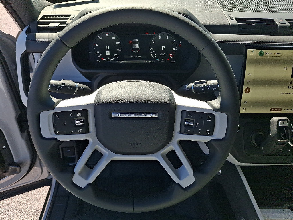 New 2026 Land Rover Defender 110 X-Dynamic SE AWD/4WD image 10