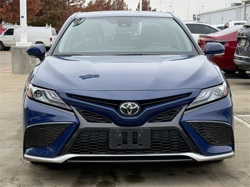 Used 2023 Toyota Camry XSE image 7