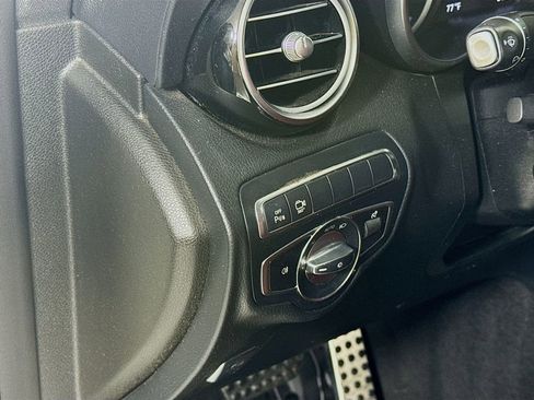 Used 2019 Mercedes-Benz GLC 300 4MATIC Coupe image 10