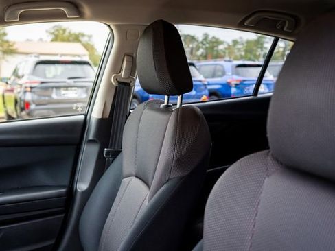 Certified 2023 Subaru Crosstrek 2.0i image 33